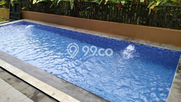 Rumah Mewah LB 222m2 Siap Pakai Desain Elegan di Gadog, Bogor Rumah Mewah LB 222m2 Siap Pakai Desain Elegan di Gadog, Bogor