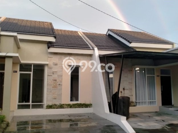 Rumah lokasi Kalawat, Minahasa Utara, LT 102m2m² Bangunan 60m2m² Rumah lokasi Kalawat, Minahasa Utara, LT 102m2m² Bangunan 60m2m²