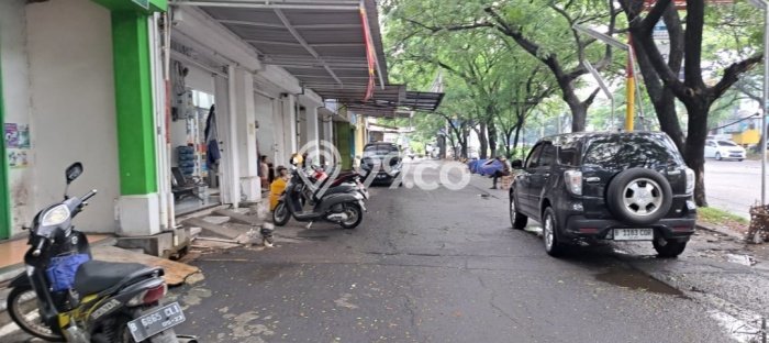 Unit Ruko Dijual di Tangerang LT 54m2 & LB 162m2 Unit Ruko Dijual di Tangerang LT 54m2 & LB 162m2