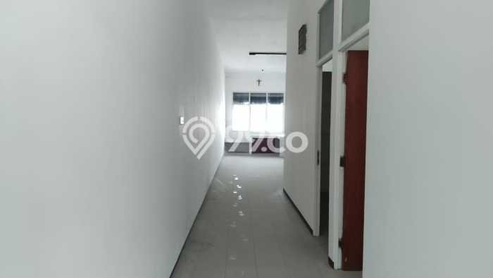 Dijual Ruko Kawasan Strategis Kawasan Puri Anjasmoro, Luas 200m², Jalan Utama Dijual Ruko Kawasan Strategis Kawasan Puri Anjasmoro, Luas 200m², Jalan Utama