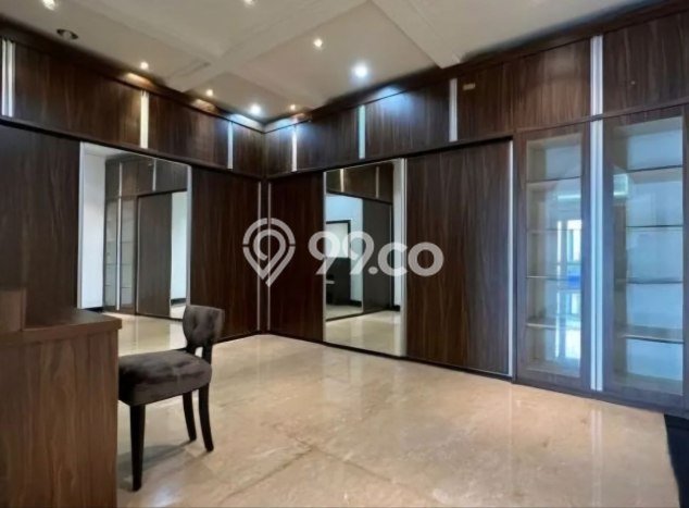 Rumah Mewah Dijual LT 821m2 di Menteng, Jakarta Pusat Rumah Mewah Dijual LT 821m2 di Menteng, Jakarta Pusat