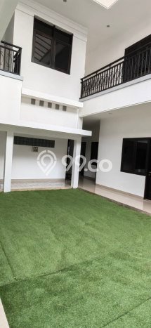 Hunian Strategis Dikontrakkan 12 Kamar di Menteng Bisa Nego Hunian Strategis Dikontrakkan 12 Kamar di Menteng Bisa Nego