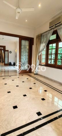 Hot Offer Hunian Mewah Ideal dan Luas di Menteng, Jakarta Pusat Hot Offer Hunian Mewah Ideal dan Luas di Menteng, Jakarta Pusat