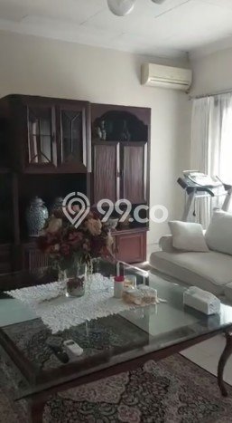 Rumah Elit Modern Siap Huni di Pondok Indah Jakarta Selatan Rumah Elit Modern Siap Huni di Pondok Indah Jakarta Selatan
