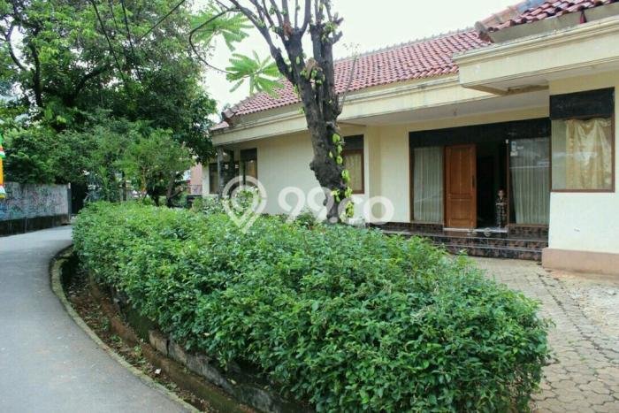 Siap Huni Hunian Elit 5 Kamar di Menteng Dekat ke Mana Pun Siap Huni Hunian Elit 5 Kamar di Menteng Dekat ke Mana Pun