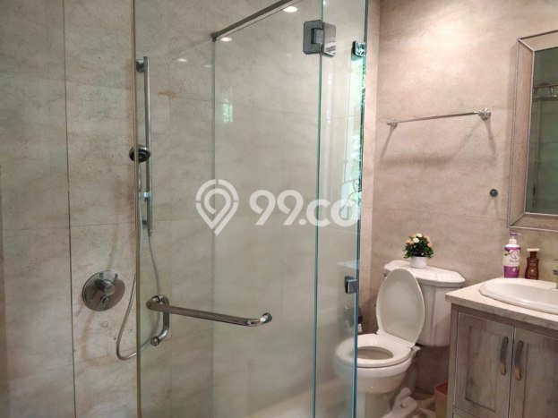 Hunian Mewah Siap Huni LT 285m2 di Menteng, Jakarta Pusat Hunian Mewah Siap Huni LT 285m2 di Menteng, Jakarta Pusat