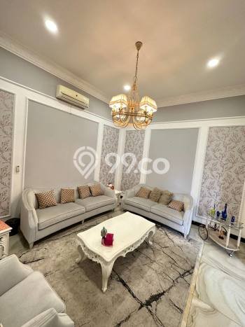 Hunian Strategis Disewakan 4 Kamar di Menteng Bisa Nego Hunian Strategis Disewakan 4 Kamar di Menteng Bisa Nego