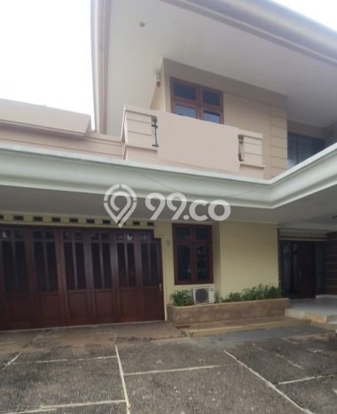 Disewakan Rumah Nyaman di Menteng Harga Rp 600 Juta/ Tahun Disewakan Rumah Nyaman di Menteng Harga Rp 600 Juta/ Tahun