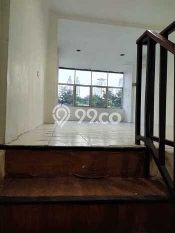 Untuk Dijual Ruko di Menteng Jakarta Pusat LT 75m2 / LB 225m2 Untuk Dijual Ruko di Menteng Jakarta Pusat LT 75m2 / LB 225m2