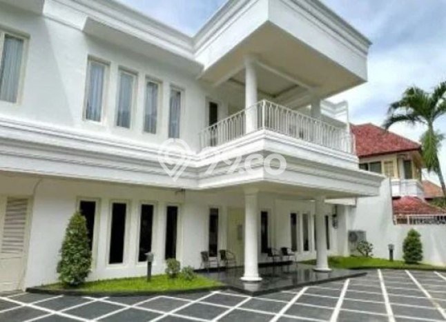 Rumah Mewah Dijual LT 821m2 di Menteng, Jakarta Pusat Rumah Mewah Dijual LT 821m2 di Menteng, Jakarta Pusat