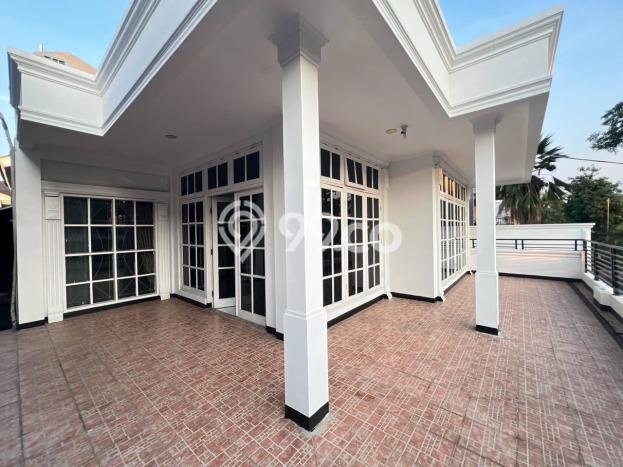 For Sale Rumah Mewah Exclusive di Menteng, Jakarta Pusat For Sale Rumah Mewah Exclusive di Menteng, Jakarta Pusat