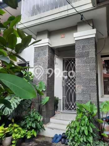 Jual Rumah Eksklusif 4 KT di Lippo Karawaci, Tangerang Jual Rumah Eksklusif 4 KT di Lippo Karawaci, Tangerang