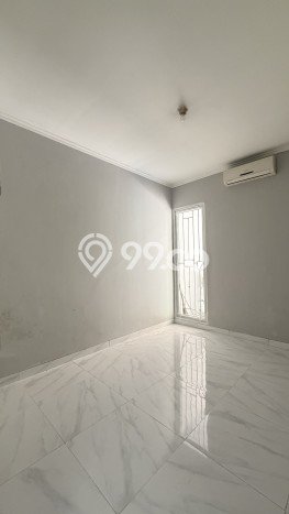 Rumah Luas Asri 3 KT Siap Pakai di BSD Delatinos Tangerang Rumah Luas Asri 3 KT Siap Pakai di BSD Delatinos Tangerang