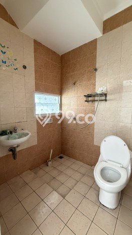 Rumah Luas Asri 3 KT Siap Pakai di BSD Delatinos Tangerang Rumah Luas Asri 3 KT Siap Pakai di BSD Delatinos Tangerang
