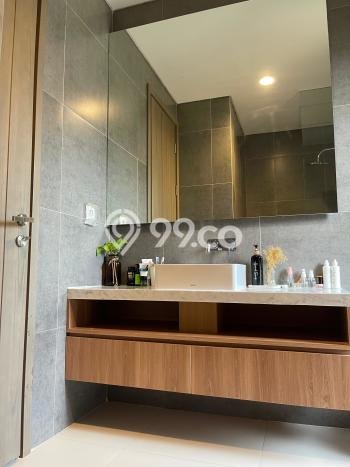 Hunian Elit LB 177m2 Siap Huni Desain Elegan di BSD Green Wich, Tangerang Hunian Elit LB 177m2 Siap Huni Desain Elegan di BSD Green Wich, Tangerang