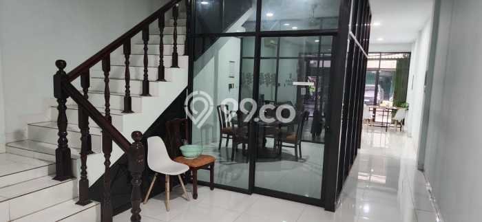 Ruko Dijual di Prime Area Jakarta Pusat Luas 243m2 Ruko Dijual di Prime Area Jakarta Pusat Luas 243m2