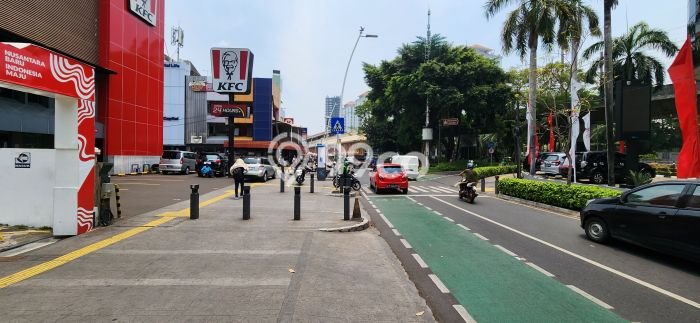 Dijual! Ruko di Cikini Jakarta Pusat LT 98m2 / LB 225m2 Kawasan Bisnis Dijual! Ruko di Cikini Jakarta Pusat LT 98m2 / LB 225m2 Kawasan Bisnis