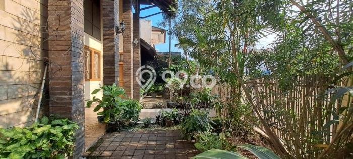 Rumah Disewakan Bandung LT 510m2 LB 414m2 Kawasan Turangga Rumah Disewakan Bandung LT 510m2 LB 414m2 Kawasan Turangga