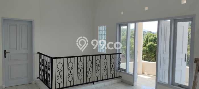 Rumah Elit Modern Siap Huni di Cipaku Bandung Rumah Elit Modern Siap Huni di Cipaku Bandung