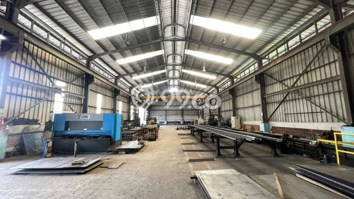 Pabrik Dijual di Curug LT 5200m2, LB 3000m2 Solusi Investasi Cerdas Pabrik Dijual di Curug LT 5200m2, LB 3000m2 Solusi Investasi Cerdas