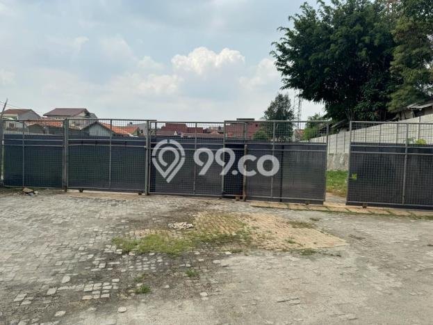 Untuk Dijual Tanah di Jakarta Barat, Luas 3260m2 SHM Untuk Dijual Tanah di Jakarta Barat, Luas 3260m2 SHM