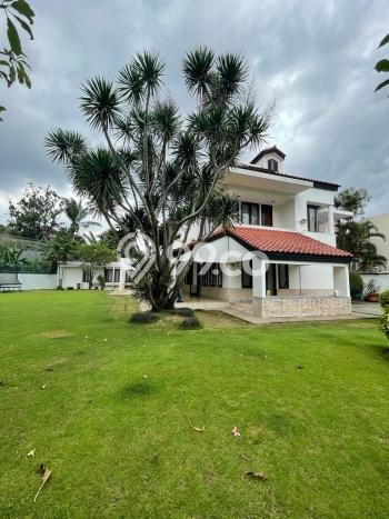 For Sale! Premium House LT 1935m2 Desain Elegan di Pondok Indah For Sale! Premium House LT 1935m2 Desain Elegan di Pondok Indah