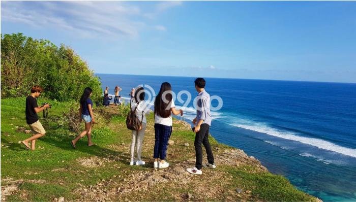 Kavling Tanah untuk Dijual di Ungasan, Badung, Luas 235000m2 Kavling Tanah untuk Dijual di Ungasan, Badung, Luas 235000m2