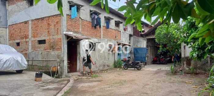 For Sale! Premium House LT 937m2 Desain Modern di Jembatan Besi For Sale! Premium House LT 937m2 Desain Modern di Jembatan Besi