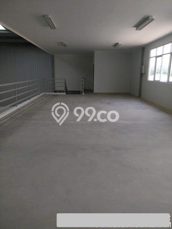 Gudang Lokasi Strategis Kawasan Karawang Barat, Luas 3804m2m², Jalan Utama Gudang Lokasi Strategis Kawasan Karawang Barat, Luas 3804m2m², Jalan Utama