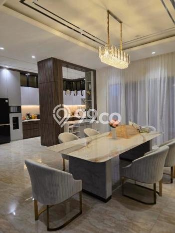 Rumah Elit Modern Tanpa Renovasi di Pantai Indah Kapuk Jakarta Utara Rumah Elit Modern Tanpa Renovasi di Pantai Indah Kapuk Jakarta Utara