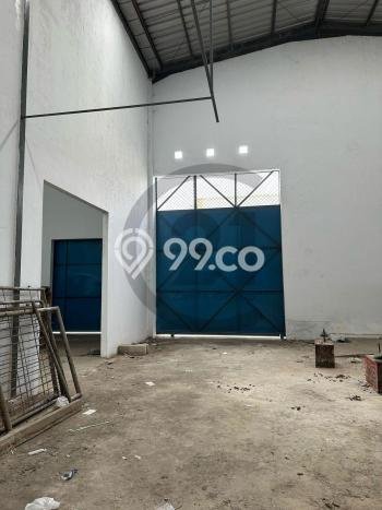Gudang Kawasan Komersial Kawasan Batu Ceper, Luas 550m², Siap Operasi Gudang Kawasan Komersial Kawasan Batu Ceper, Luas 550m², Siap Operasi