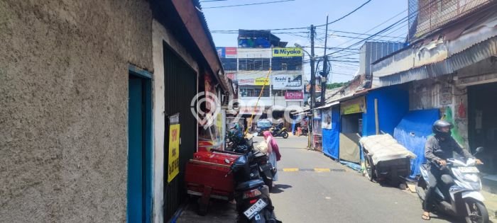 Komersial For Sale di Kawasan Kebayoran Lama, Jakarta Selatan Harga Kompetitif Komersial For Sale di Kawasan Kebayoran Lama, Jakarta Selatan Harga Kompetitif