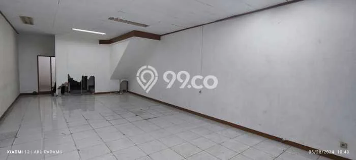 Ruko Dijual Lokasi Emas di Kebon Jeruk Luas 100m2 Ruko Dijual Lokasi Emas di Kebon Jeruk Luas 100m2