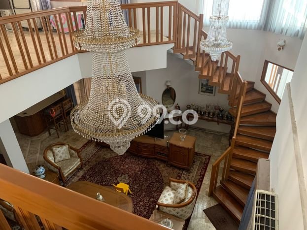 Rumah Elit Modern Siap Huni di Lebak Bulus Jakarta Selatan Rumah Elit Modern Siap Huni di Lebak Bulus Jakarta Selatan