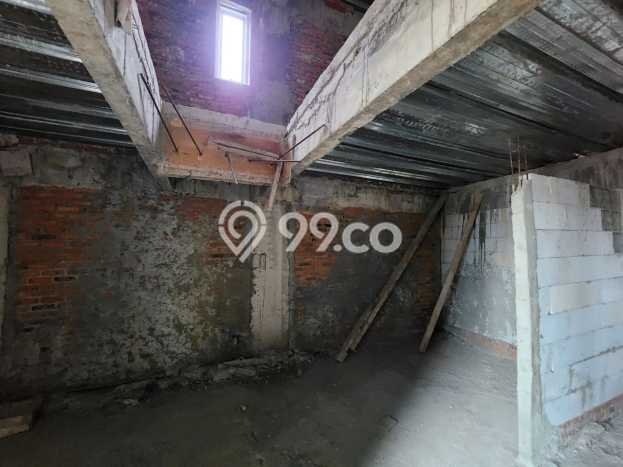 Unit Ruko Dijual di Jakarta Barat LT 252m2 & LB 1000m2 Unit Ruko Dijual di Jakarta Barat LT 252m2 & LB 1000m2