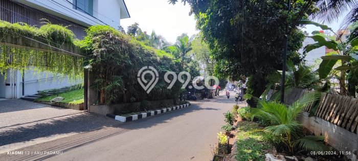 Area Ramai! Kantor Dijual di Kebayoran Baru untuk Bisnis Luas Bangunan 1290m2 Area Ramai! Kantor Dijual di Kebayoran Baru untuk Bisnis Luas Bangunan 1290m2