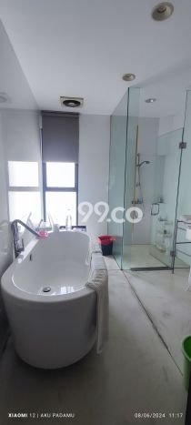 Area Ramai! Kantor Dijual di Kebayoran Baru untuk Bisnis Luas Bangunan 1290m2 Area Ramai! Kantor Dijual di Kebayoran Baru untuk Bisnis Luas Bangunan 1290m2