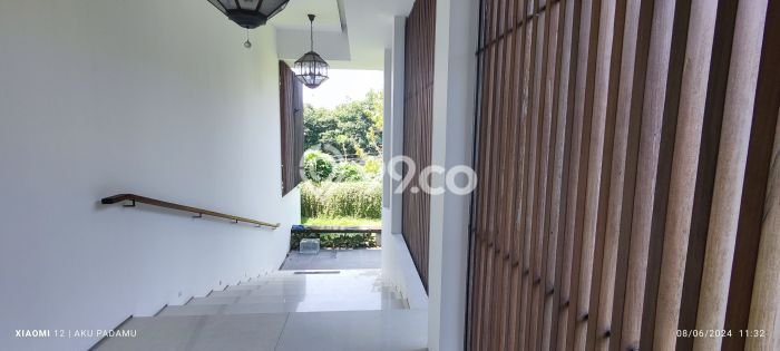 Area Ramai! Kantor Dijual di Kebayoran Baru untuk Bisnis Luas Bangunan 1290m2 Area Ramai! Kantor Dijual di Kebayoran Baru untuk Bisnis Luas Bangunan 1290m2