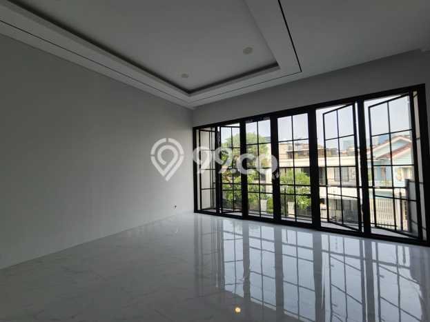 Rumah Luxury Modern Siap Huni di Permata Buana Jakarta Barat Rumah Luxury Modern Siap Huni di Permata Buana Jakarta Barat