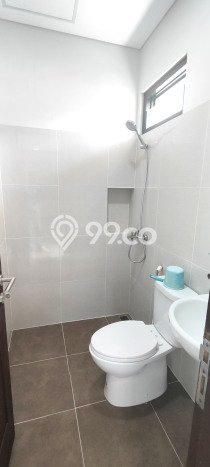 FOR RENT! Kantor di Duri Kepa Cocok untuk Bisnis 220m2 FOR RENT! Kantor di Duri Kepa Cocok untuk Bisnis 220m2