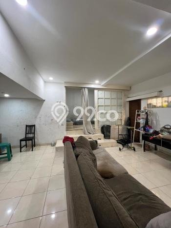 Rumah Luxury Modern Siap Huni di Pondok Indah Jakarta Selatan Rumah Luxury Modern Siap Huni di Pondok Indah Jakarta Selatan