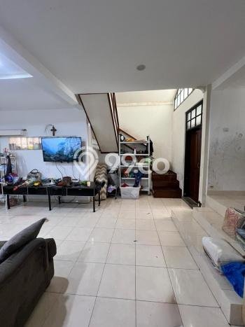 Rumah Luxury Modern Siap Huni di Pondok Indah Jakarta Selatan Rumah Luxury Modern Siap Huni di Pondok Indah Jakarta Selatan
