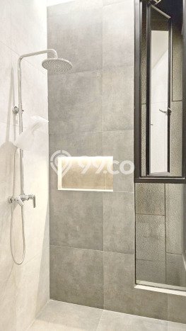 Hunian Mewah LB 275m2 Siap Pakai Desain Elegan di Sunter, Jakarta Utara Hunian Mewah LB 275m2 Siap Pakai Desain Elegan di Sunter, Jakarta Utara