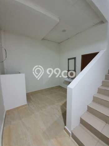 Unit Ruko Dijual di Jakarta Barat LT 67m2 & LB 270m2 Unit Ruko Dijual di Jakarta Barat LT 67m2 & LB 270m2