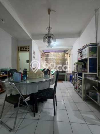 Rumah Luxury Modern Siap Huni di Duri Kepa Jakarta Barat Rumah Luxury Modern Siap Huni di Duri Kepa Jakarta Barat