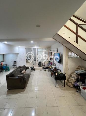Rumah Luxury Modern Siap Huni di Pondok Indah Jakarta Selatan Rumah Luxury Modern Siap Huni di Pondok Indah Jakarta Selatan