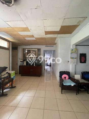 Siap Huni Hunian Elit 7 Kamar di Tanah Abang Dekat ke Mana Saja Siap Huni Hunian Elit 7 Kamar di Tanah Abang Dekat ke Mana Saja