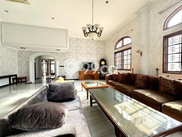 Rumah Modern Dikontrakkan di Menteng Jakarta Pusat Lokasi Sangat Strategis Rumah Modern Dikontrakkan di Menteng Jakarta Pusat Lokasi Sangat Strategis