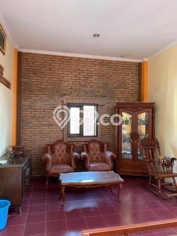 Dijual Kost Strategis di Depok, Sleman 13 KT, 11 KM, Luas Bangunan 470m2 Dijual Kost Strategis di Depok, Sleman 13 KT, 11 KM, Luas Bangunan 470m2
