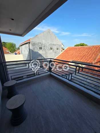 Dijual Rumah Premium dengan Fasilitas Sekitar Lengkap di Semarang Barat, Semarang Dijual Rumah Premium dengan Fasilitas Sekitar Lengkap di Semarang Barat, Semarang